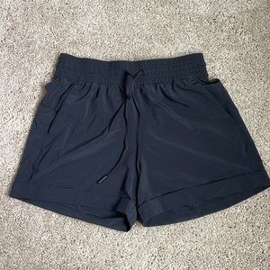 lululemon black shorts